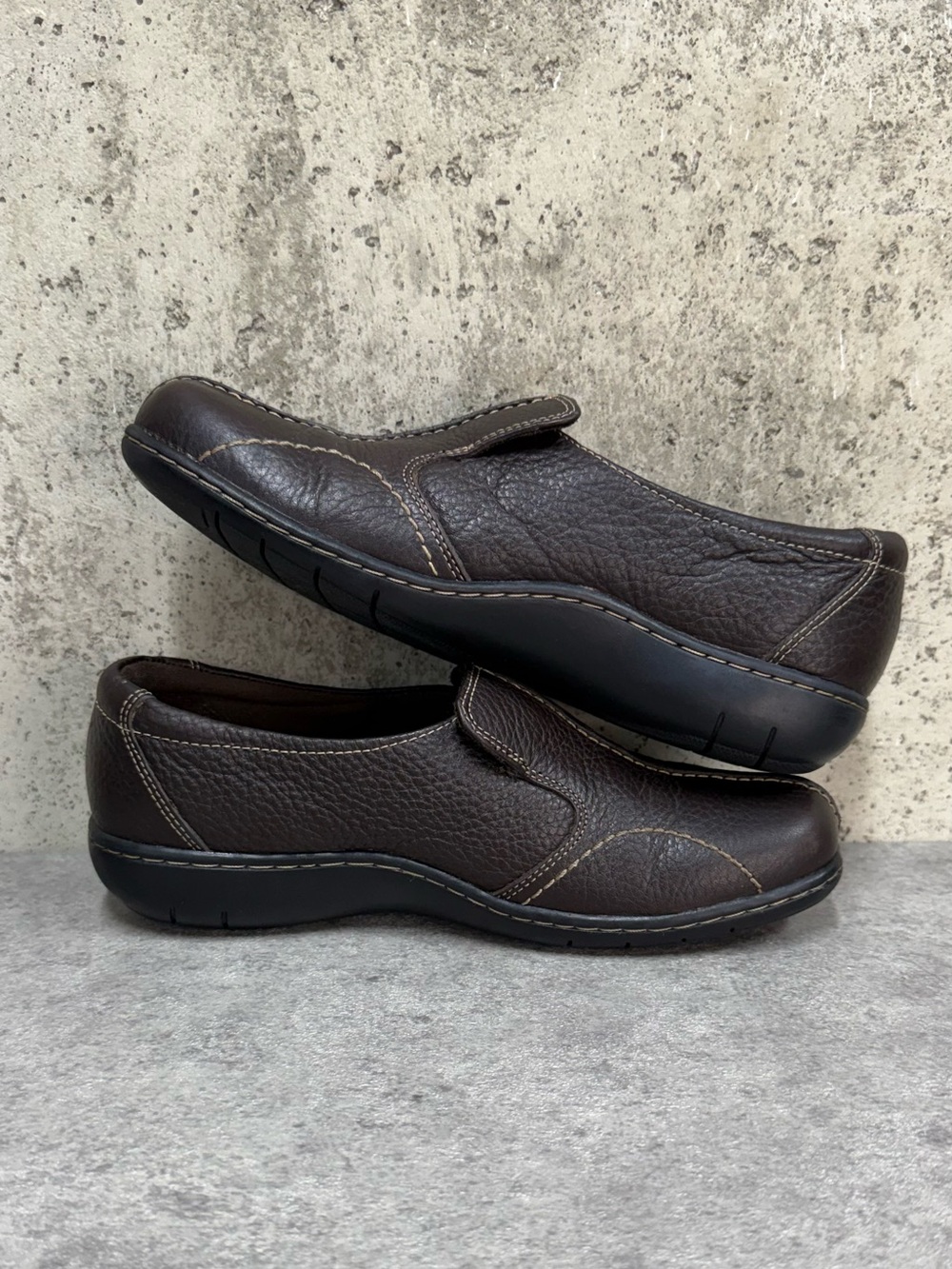 Clarks Ashland Cove Brown Leather Comfort Slip On Shoes Womens 6.5 - Picture 7 of 10